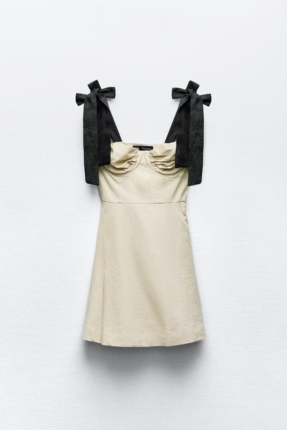 Women's Strapless Flap Dress