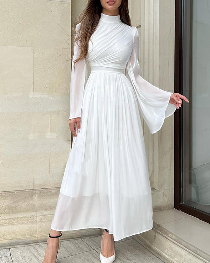 Chic waist bell sleeve dress