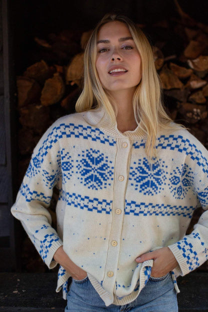 Women's Blue and White Knitwear