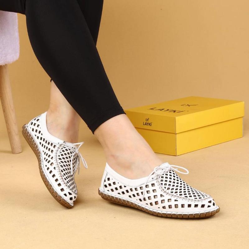 Leather Cutout Casual Shoes